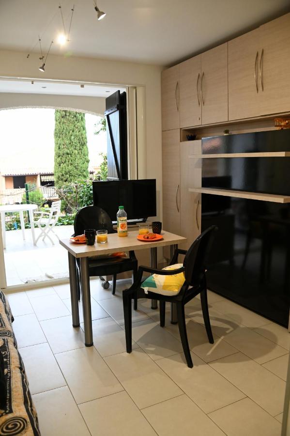 Ferienwohnung Aigues Marines Yourhosthelper Saint-Cyr-sur-Mer Exterior foto